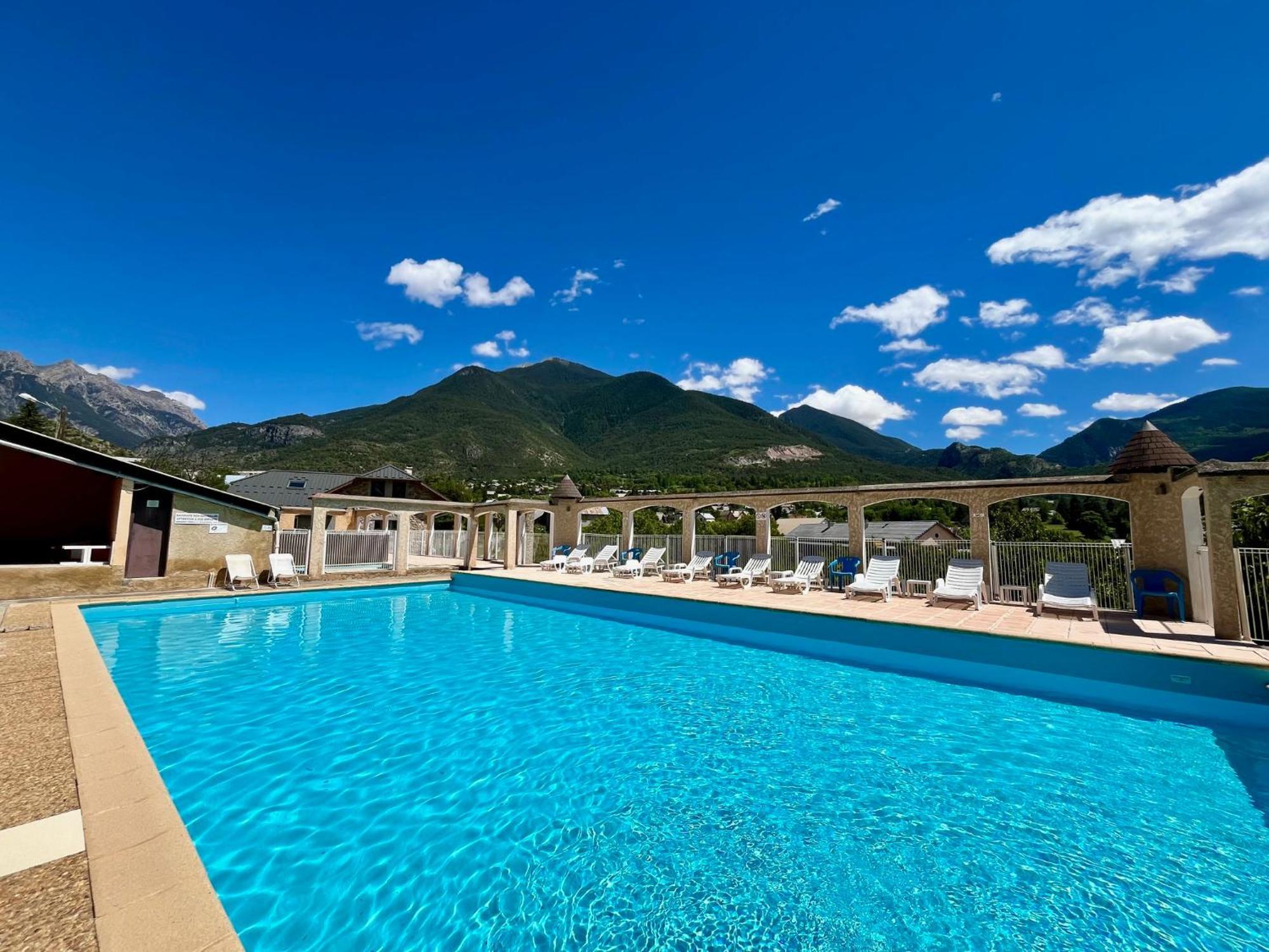 Le Catinat Fleuri Hotel Guillestre Kültér fotó