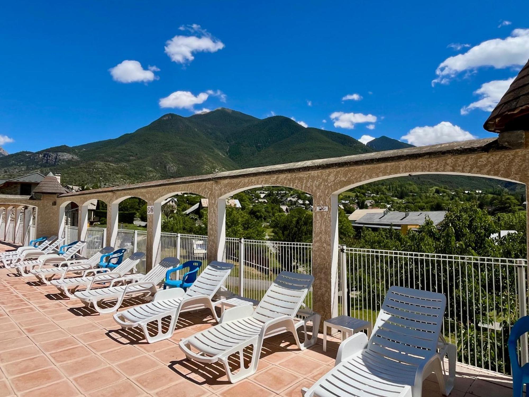 Le Catinat Fleuri Hotel Guillestre Kültér fotó
