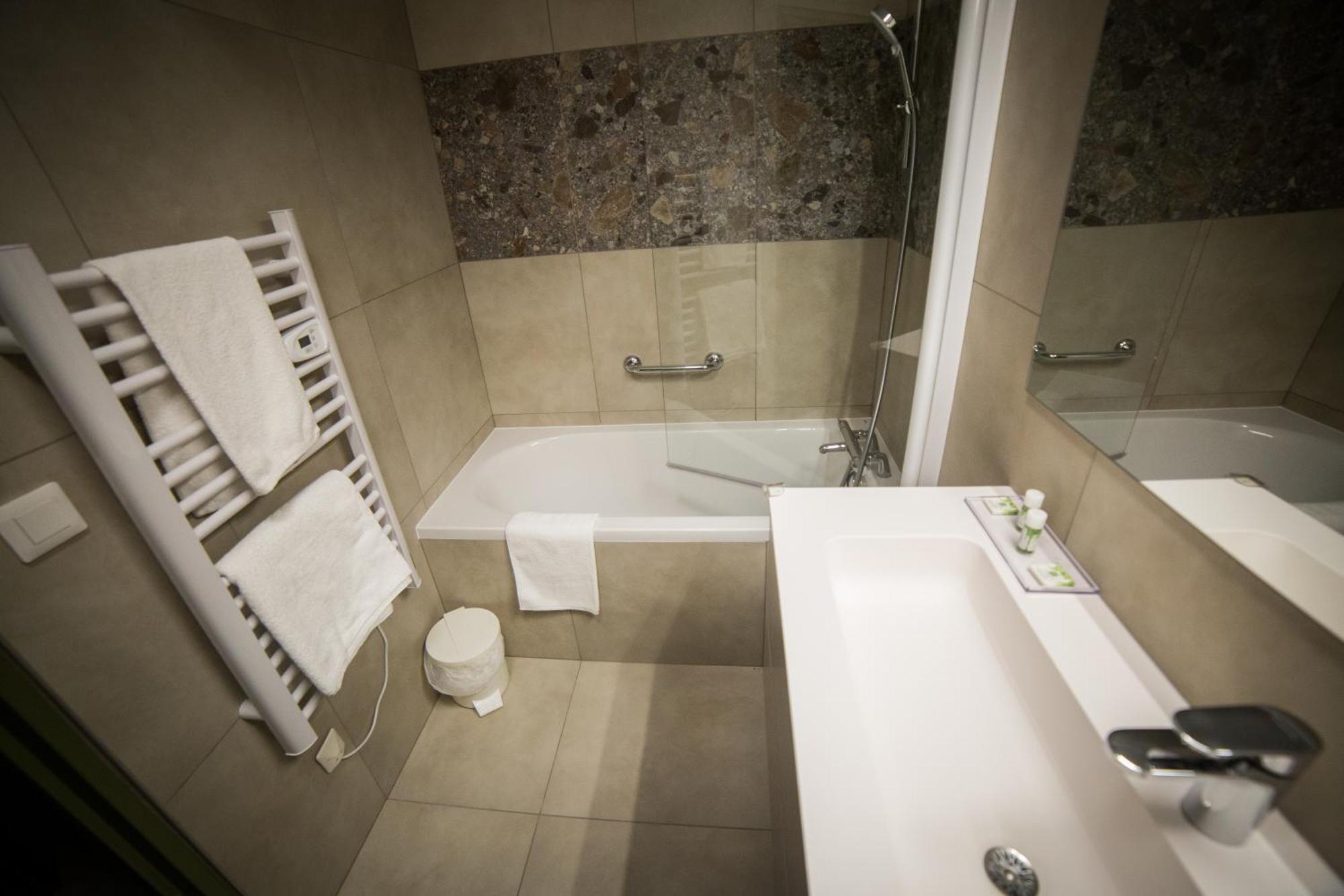 Le Catinat Fleuri Hotel Guillestre Kültér fotó