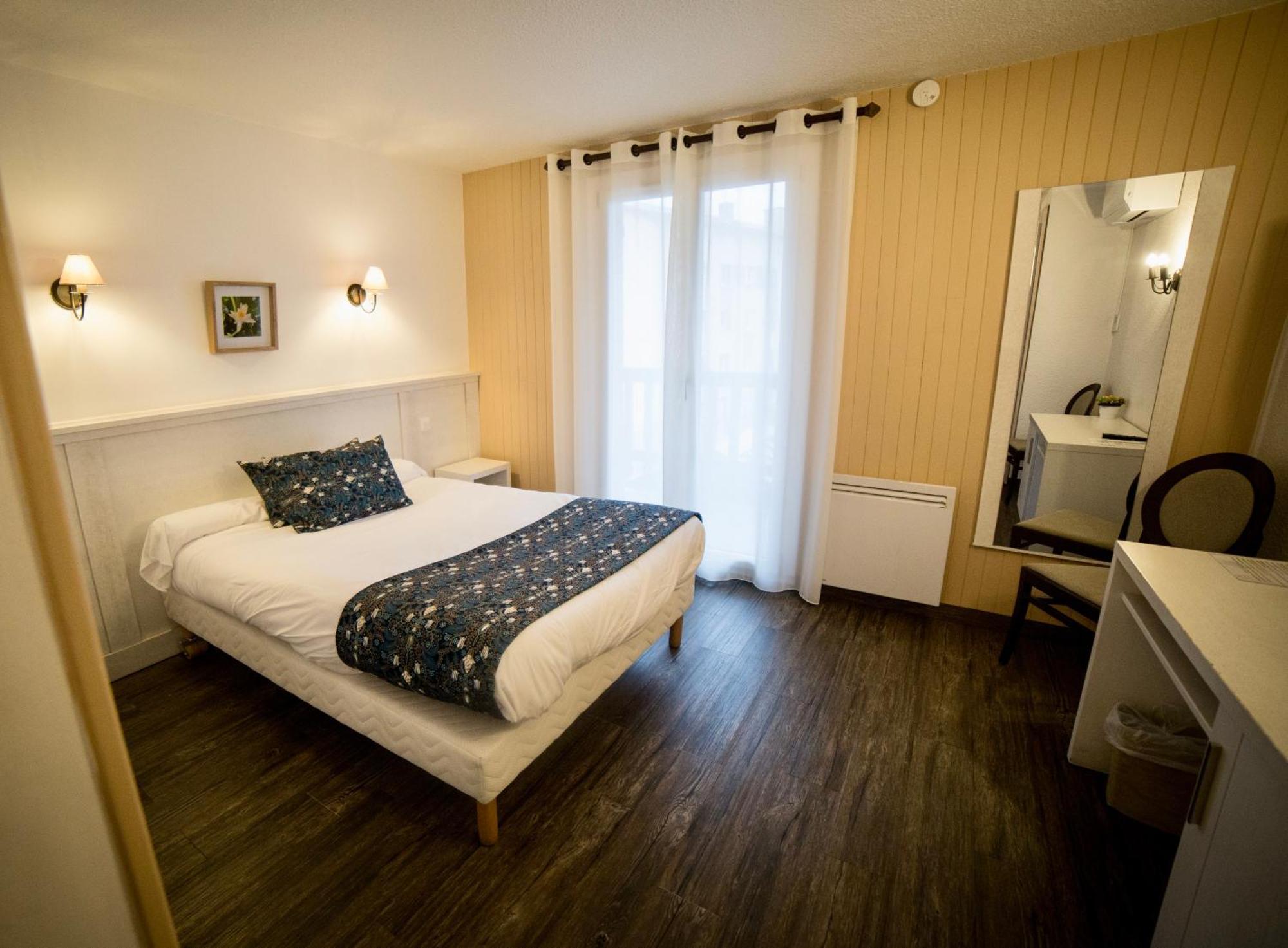 Le Catinat Fleuri Hotel Guillestre Kültér fotó